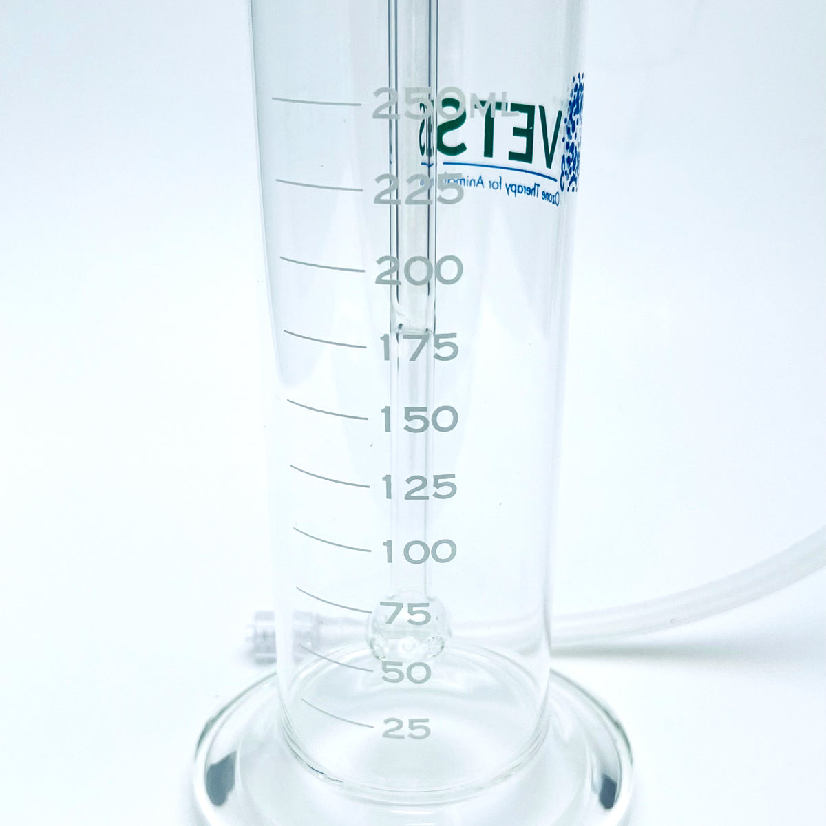 Oil Bubbler ml measurments close up